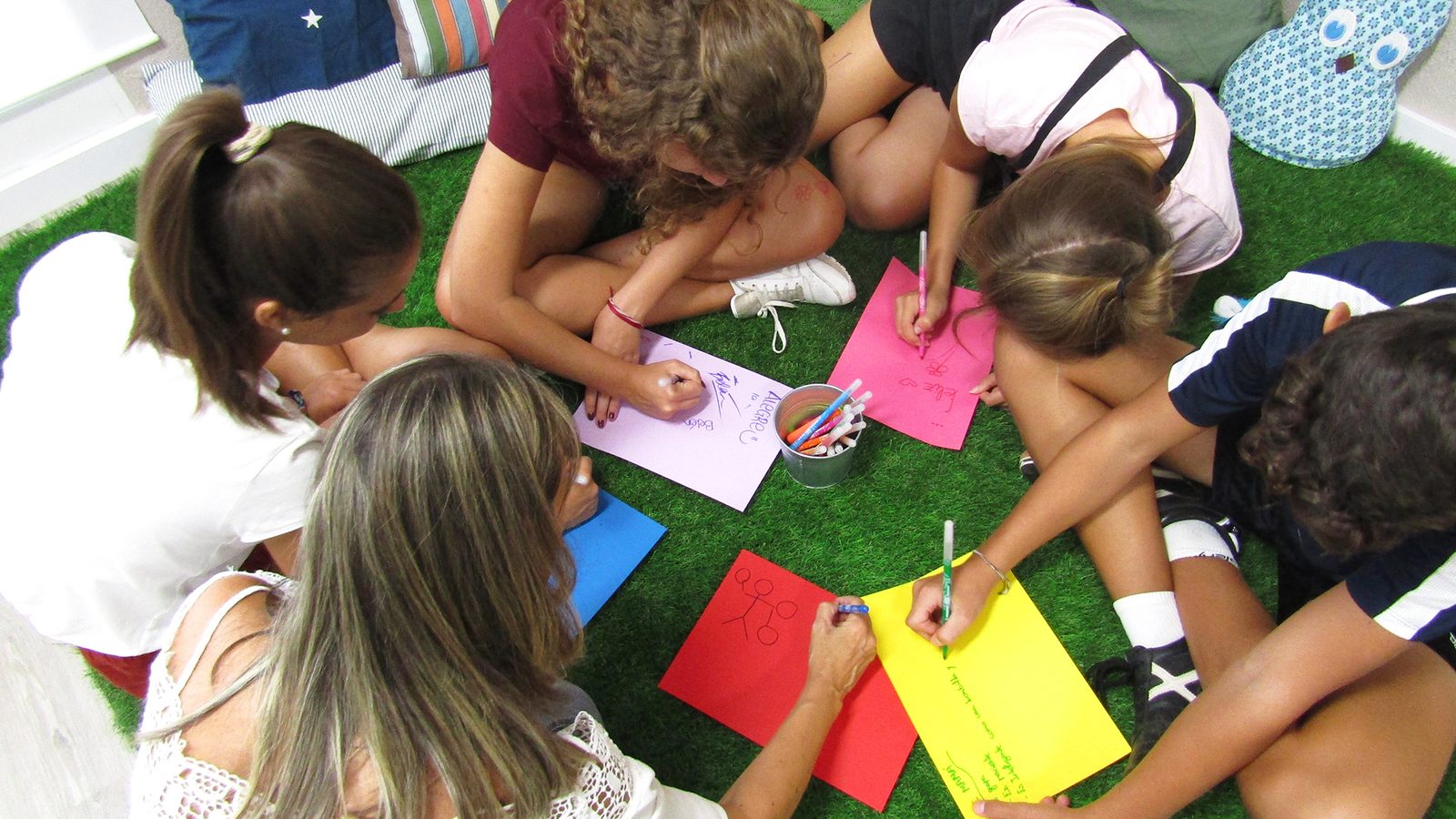 Charlas y talleres de psicología infanto-juvenil